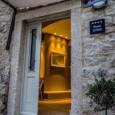 Diocletian Luxury *
