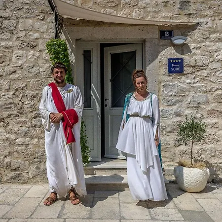 Casa de hóspedes Diocletian Luxury
